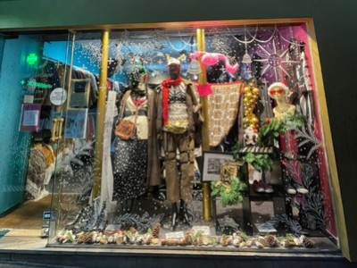 À chacun son look de fêtes avec Urban Vintage Paris