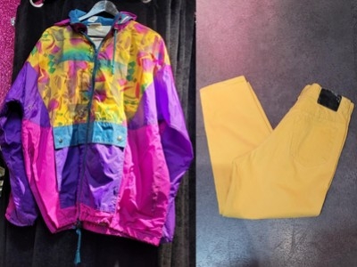Nouvelle livraison : vêtements vintage et accessoires de folie 